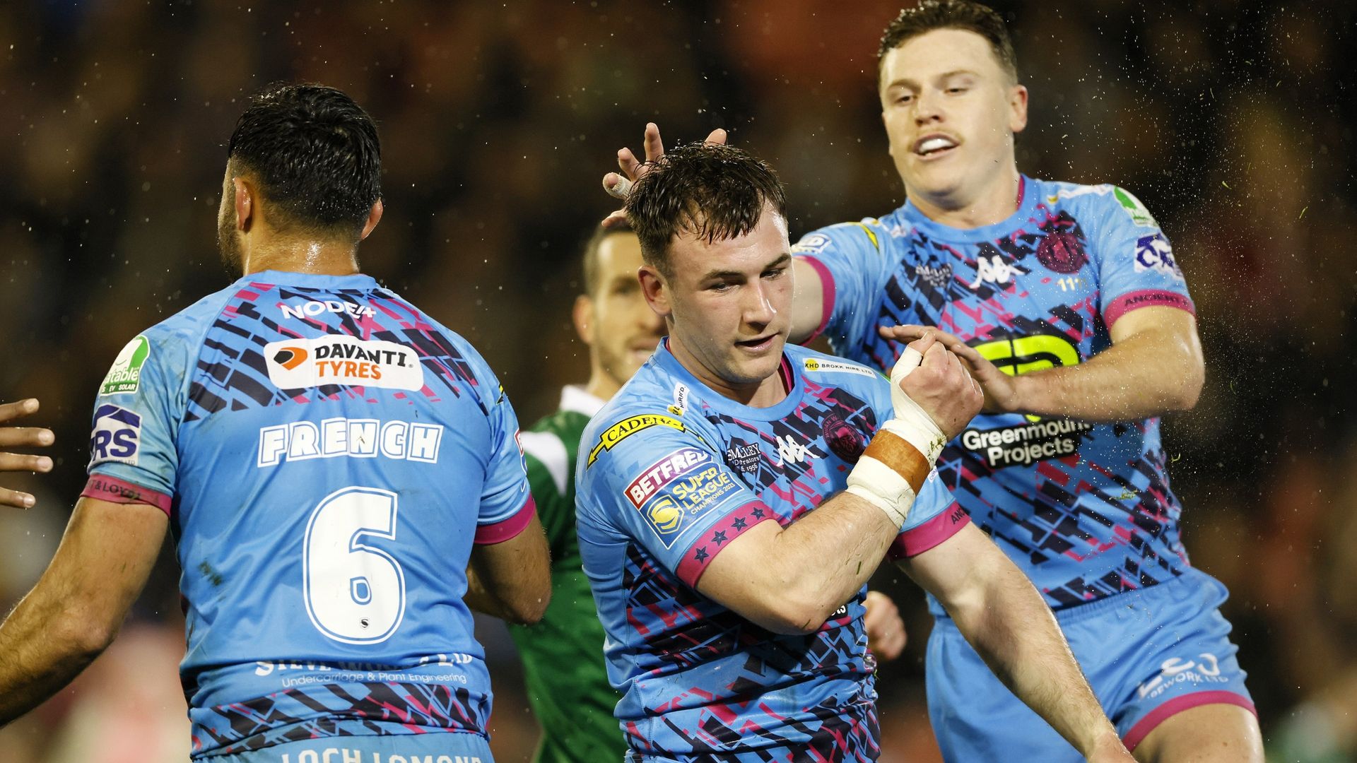 Wigan rout Leigh to take 'Battle of the Borough' victory