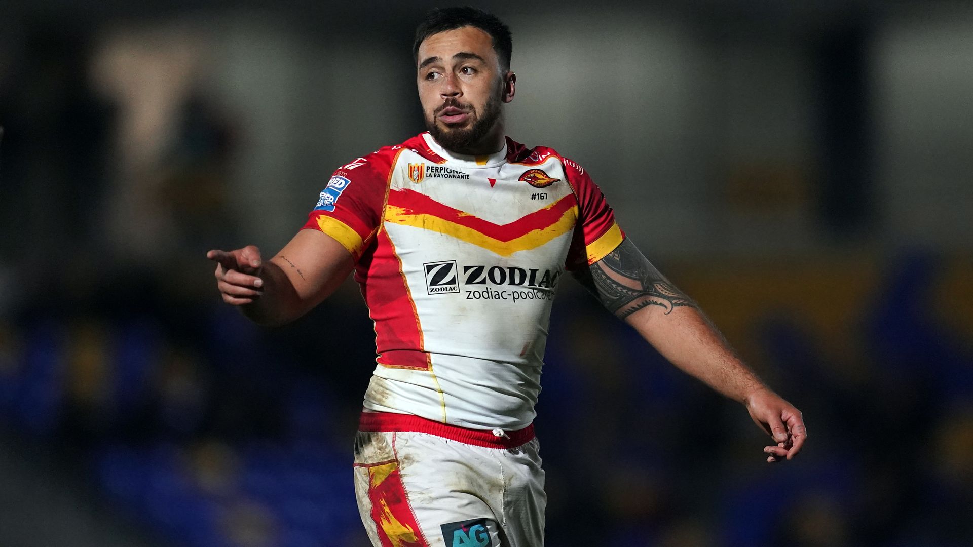 Catalans overcome St Helens to move top of Super League