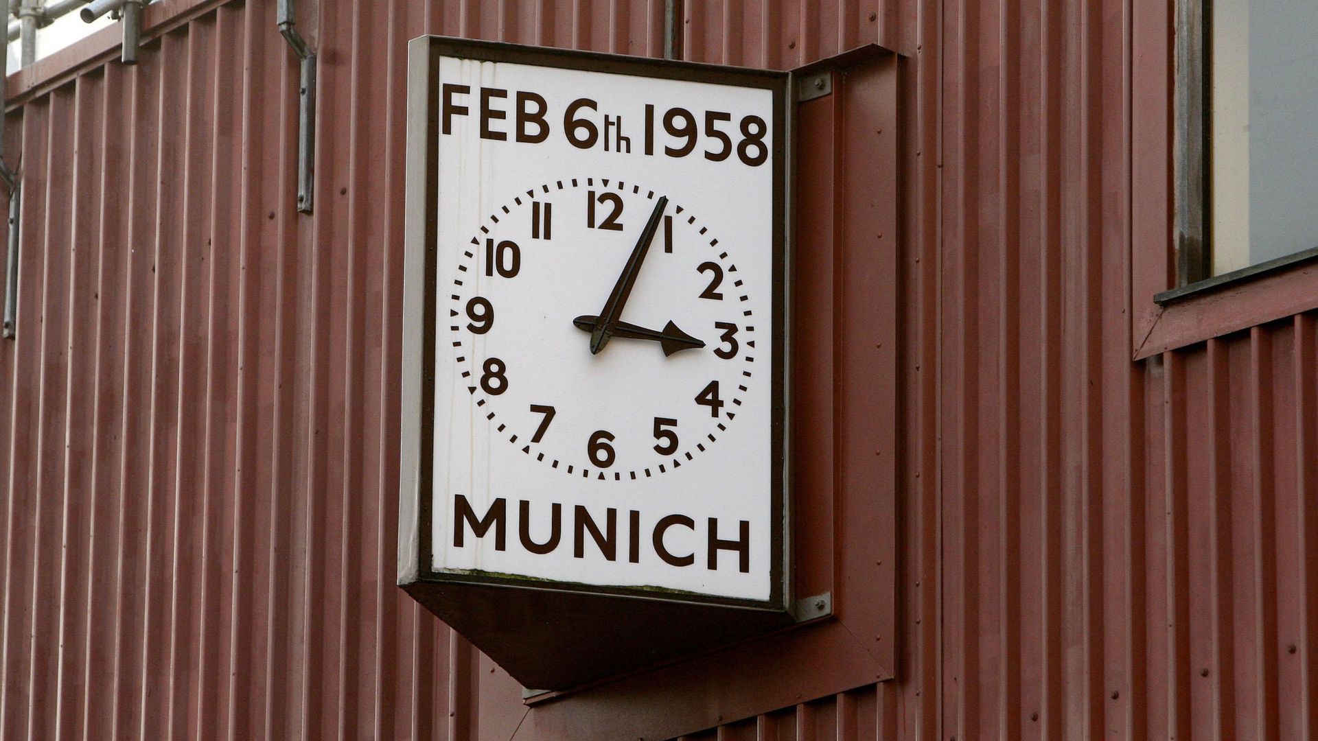 Football fan given banning order after mocking Munich air disaster