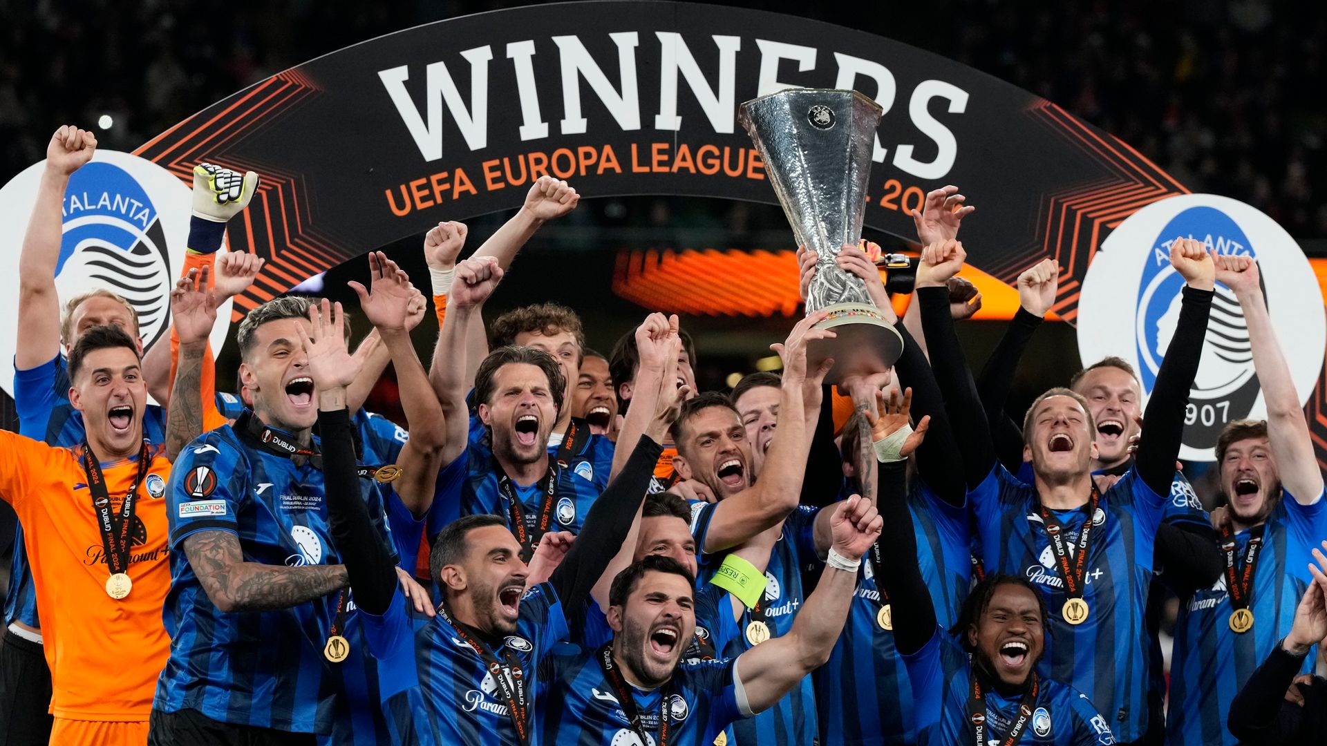 Lookman hits hat-trick as Atalanta end Leverkusen's run in EL final