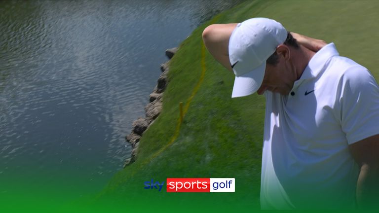 Rory McIlroy se sintió frustrado cuando encontró agua dos veces en tres hoyos durante su ronda final en el Campeonato de la PGA.