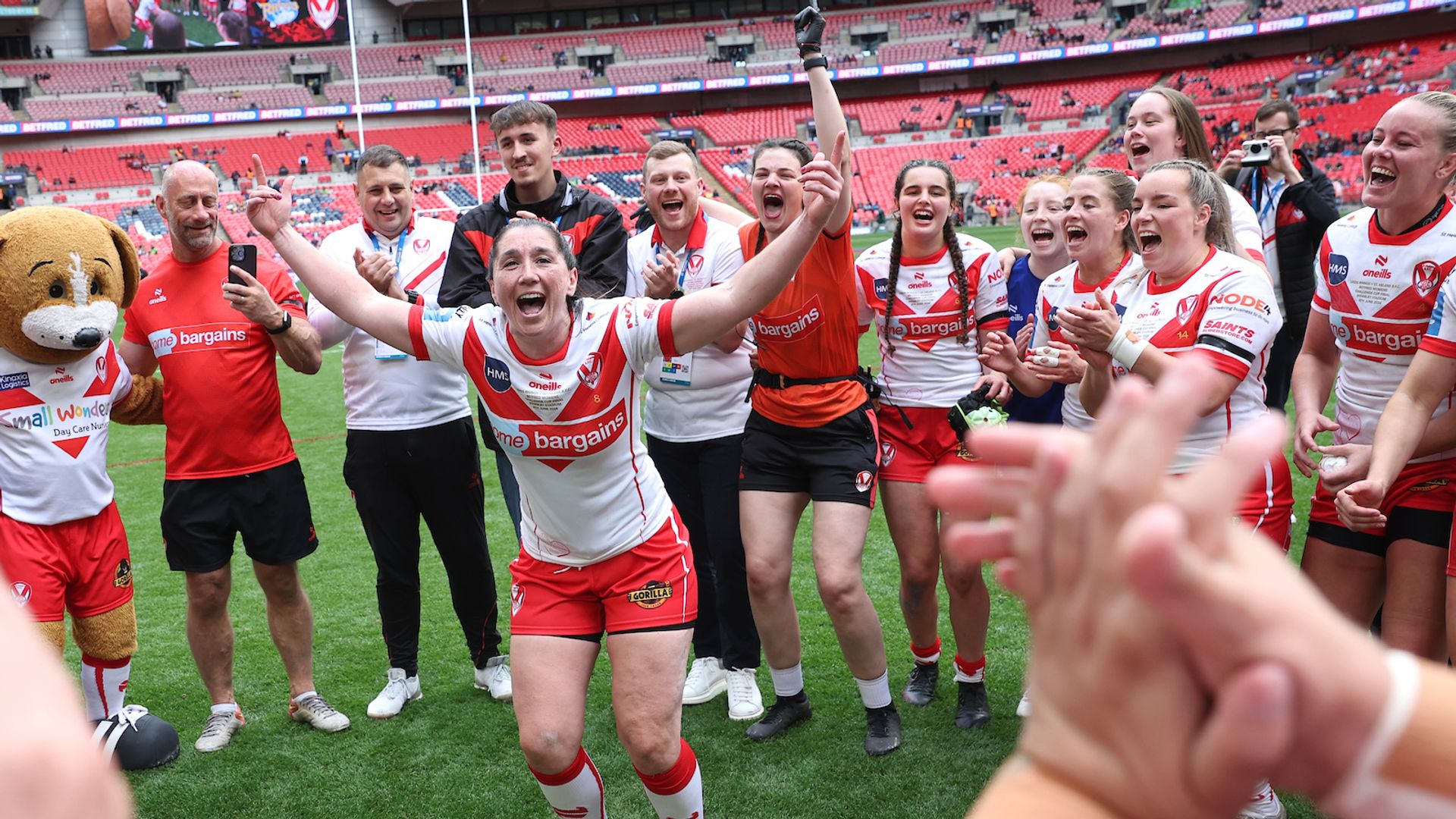 Emotional Gaskin explains retirement decision and IVF journey