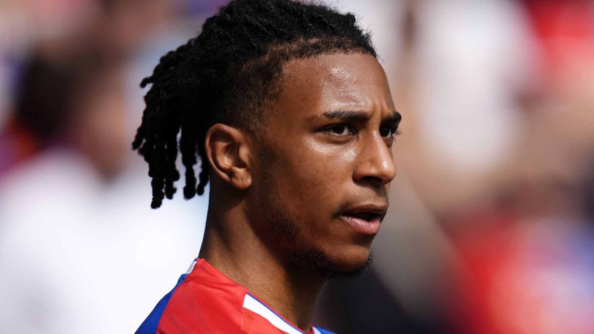 Bayern sign Olise from Palace
