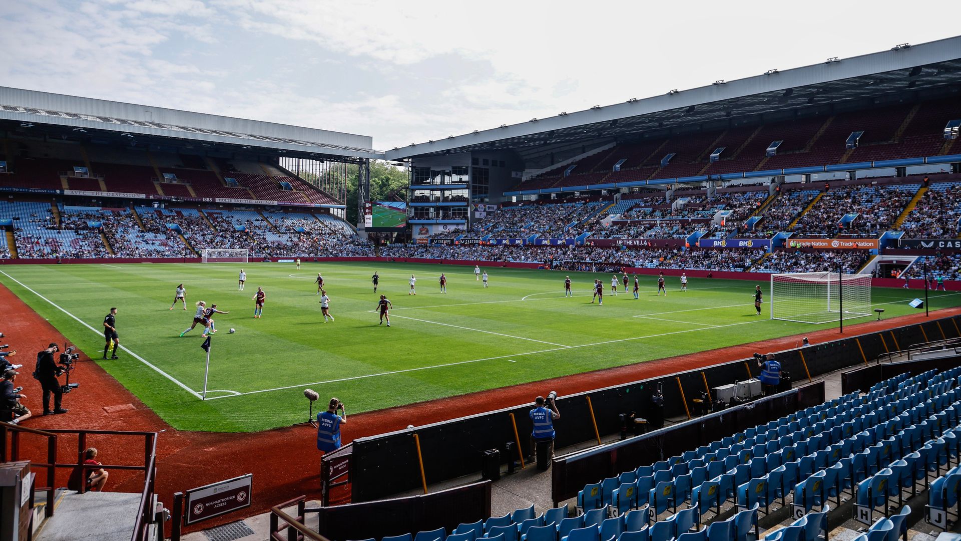Aston Villa Women to play all WSL home games at Villa Park