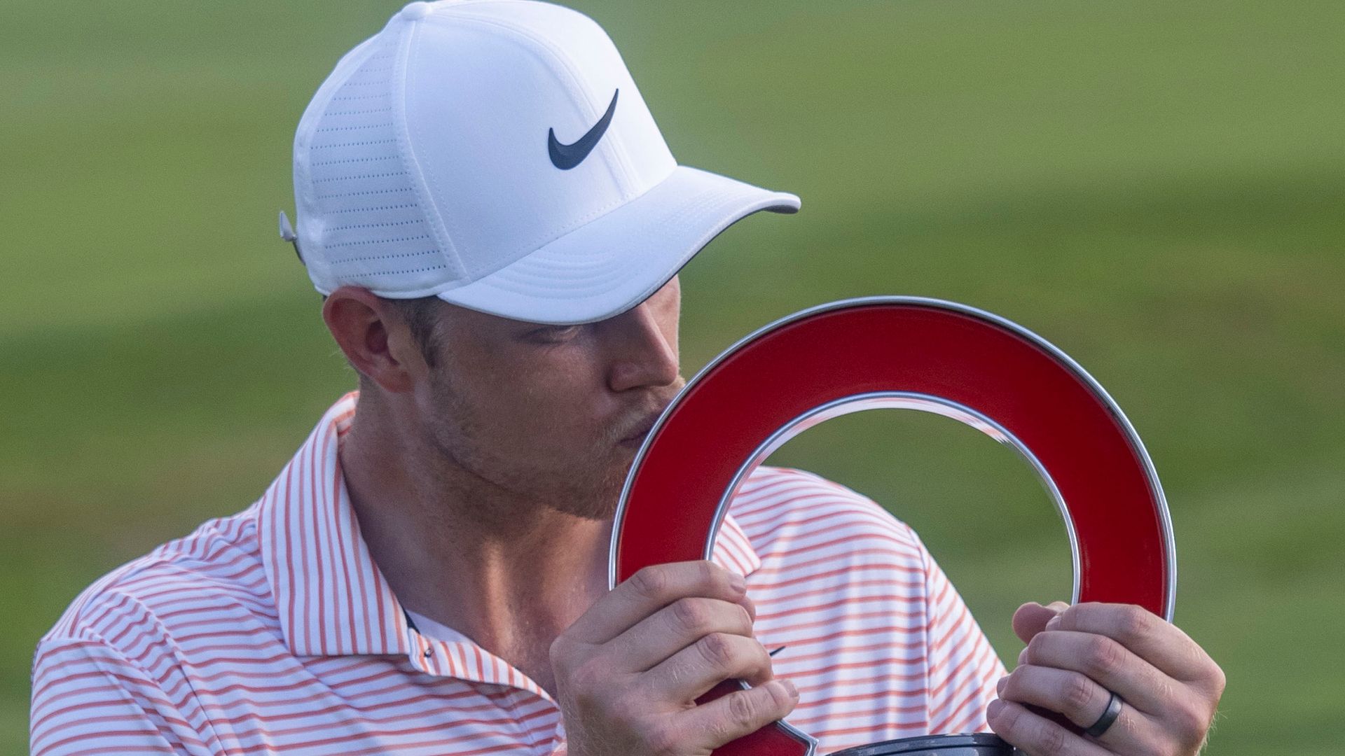 Davis snatches PGA Tour title after final-hole drama in Detroit
