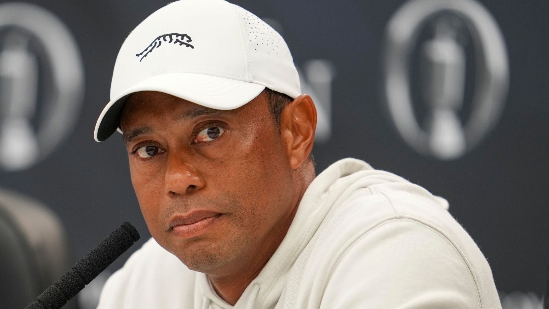Tiger hits back at Montgomerie over retirement calls before The Open
