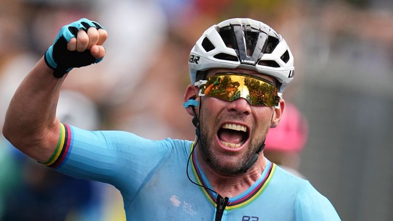 Mark Cavendish is set to end his professional cycling career at the Tour de France Criterium in Singapore on November 9-10