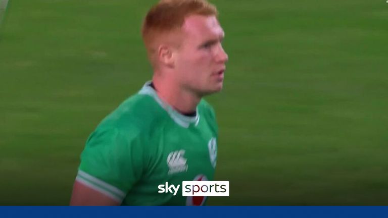 Irishman Ciaran Frawley scores a brilliant drop goal to reduce the deficit and put the pressure on South Africa again.