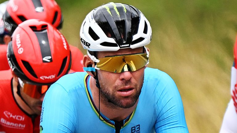 Cavendish breaks the record previously held jointly with Belgian legend Eddy Merckx