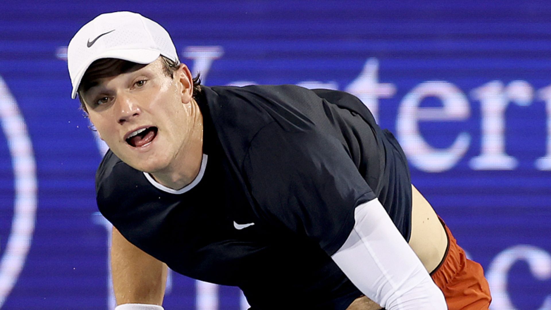 Draper's Cincinnati run ends at quarters with Rune defeat