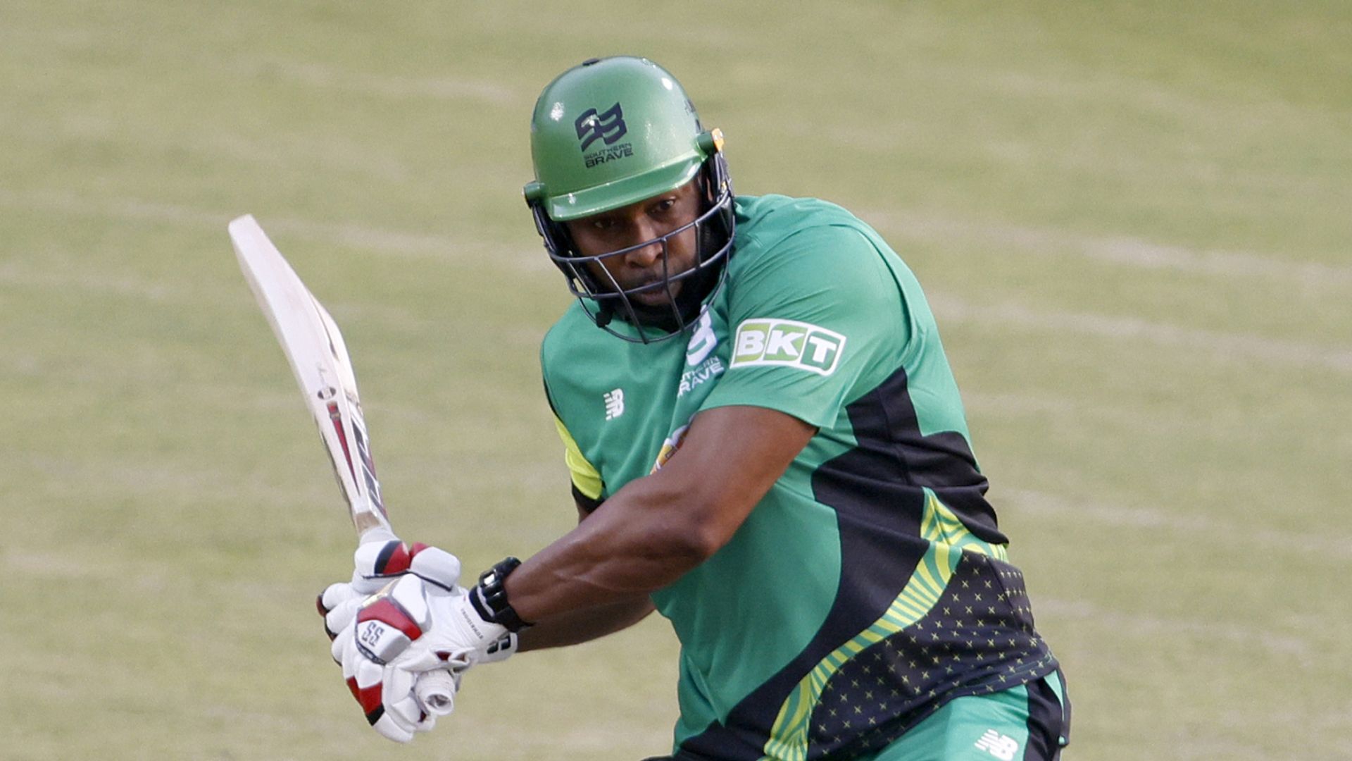 Pollard inspires Southern Brave to thrilling win over Trent Rockets