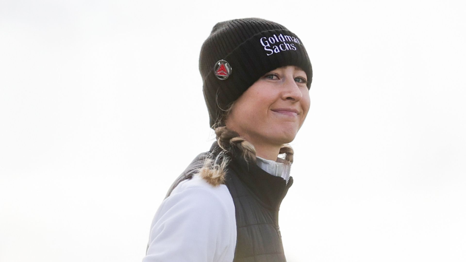 Korda plots St Andrews charge after third-round troubles
