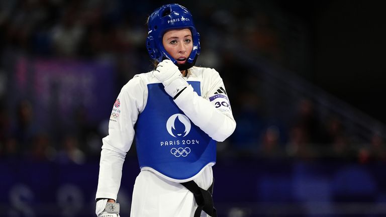 Jade Jones crashed out of the women's taekwondo competition in the first round