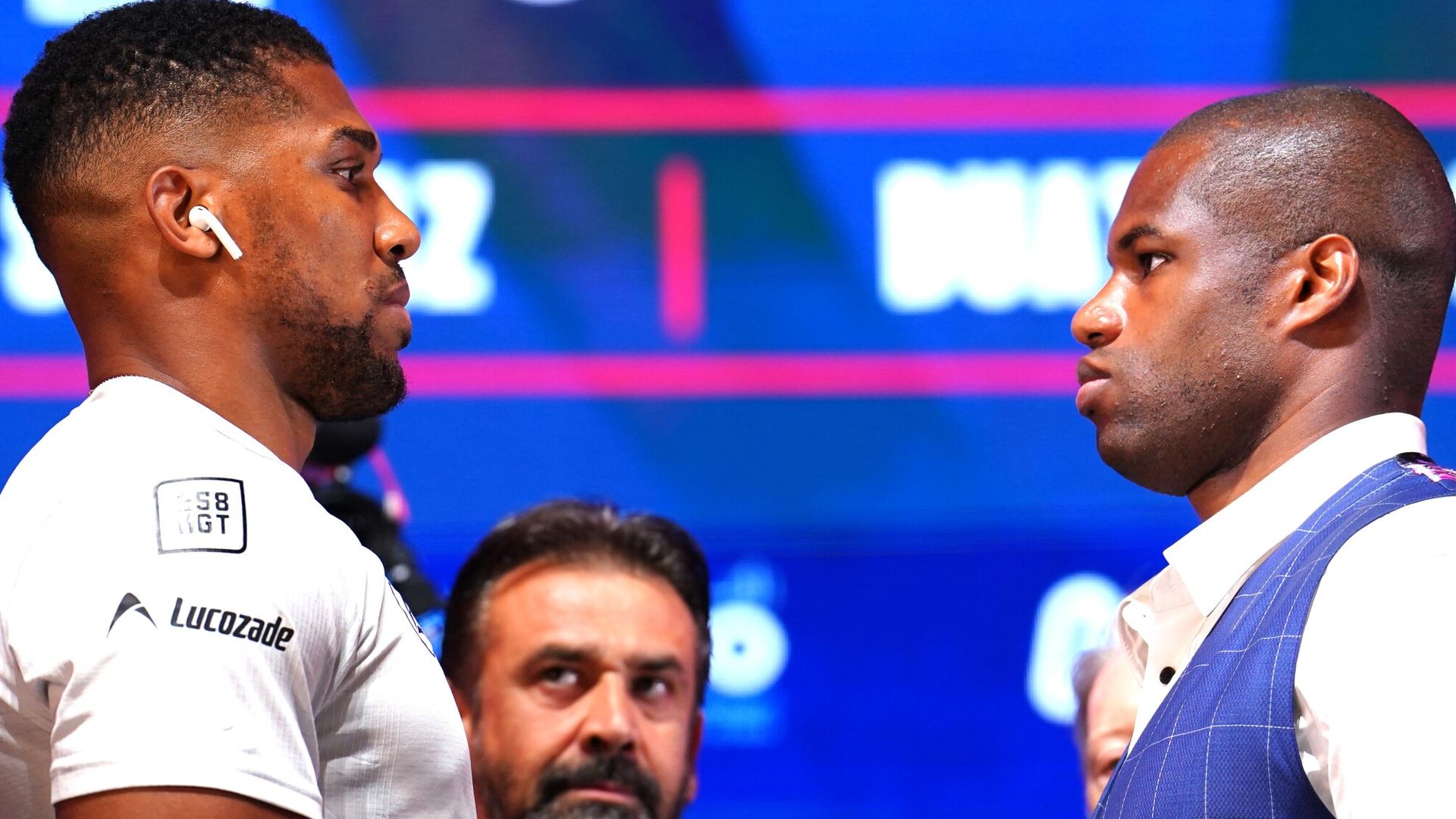 AJ vs Dubois: Ringwalks, undercard... and Liam Gallagher!