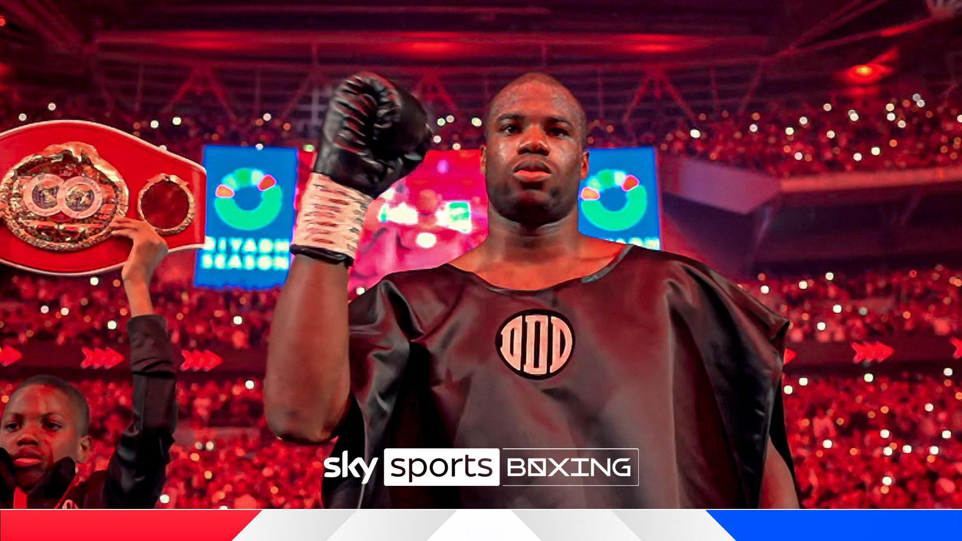 Dubois makes ringwalk to face Joshua