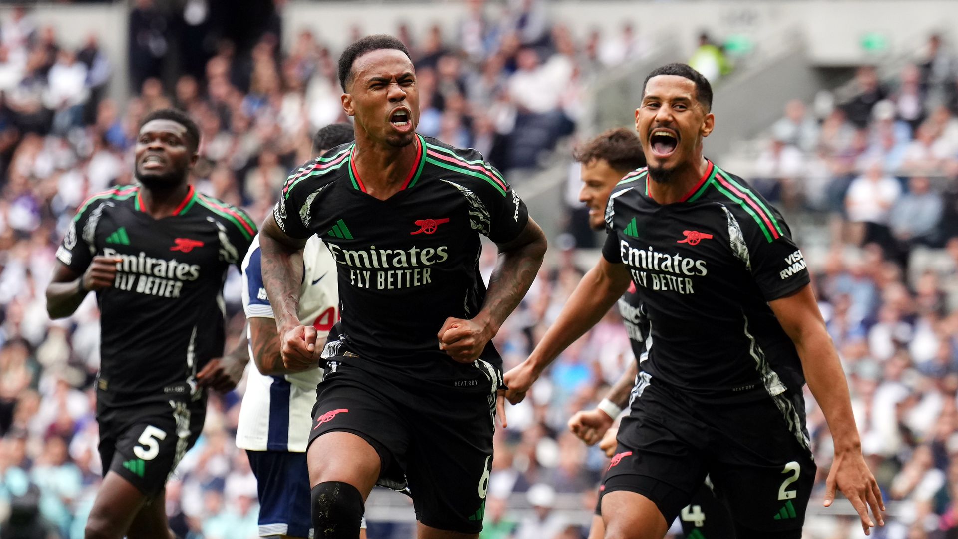 Neville: Arsenal played like league winners | 'Perfect prep for City game'