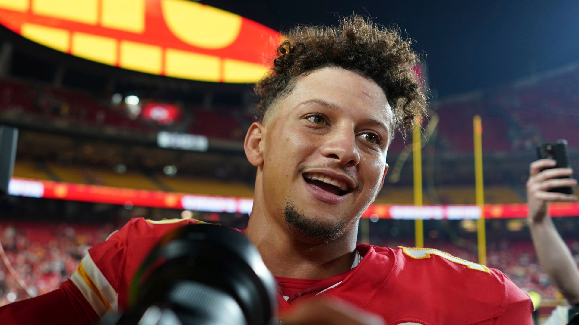 Chiefs beat Ravens after dramatic video review in NFL opener