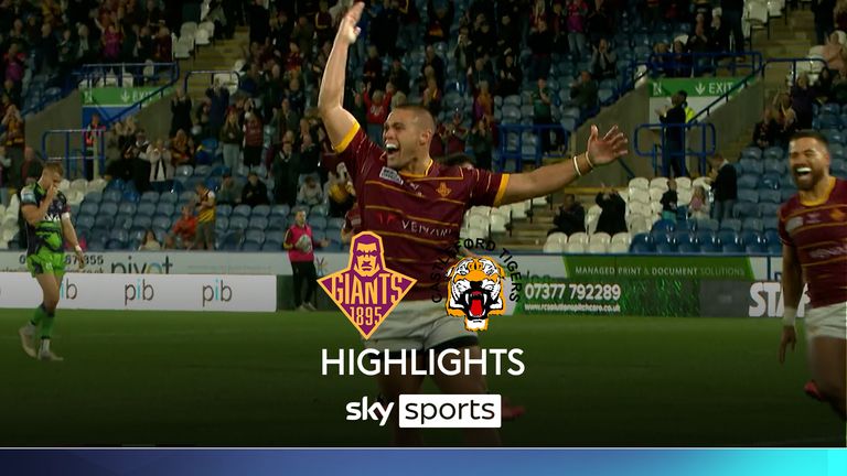 Highlights of the Super League match between Huddersfield Giants and Castleford Tigers