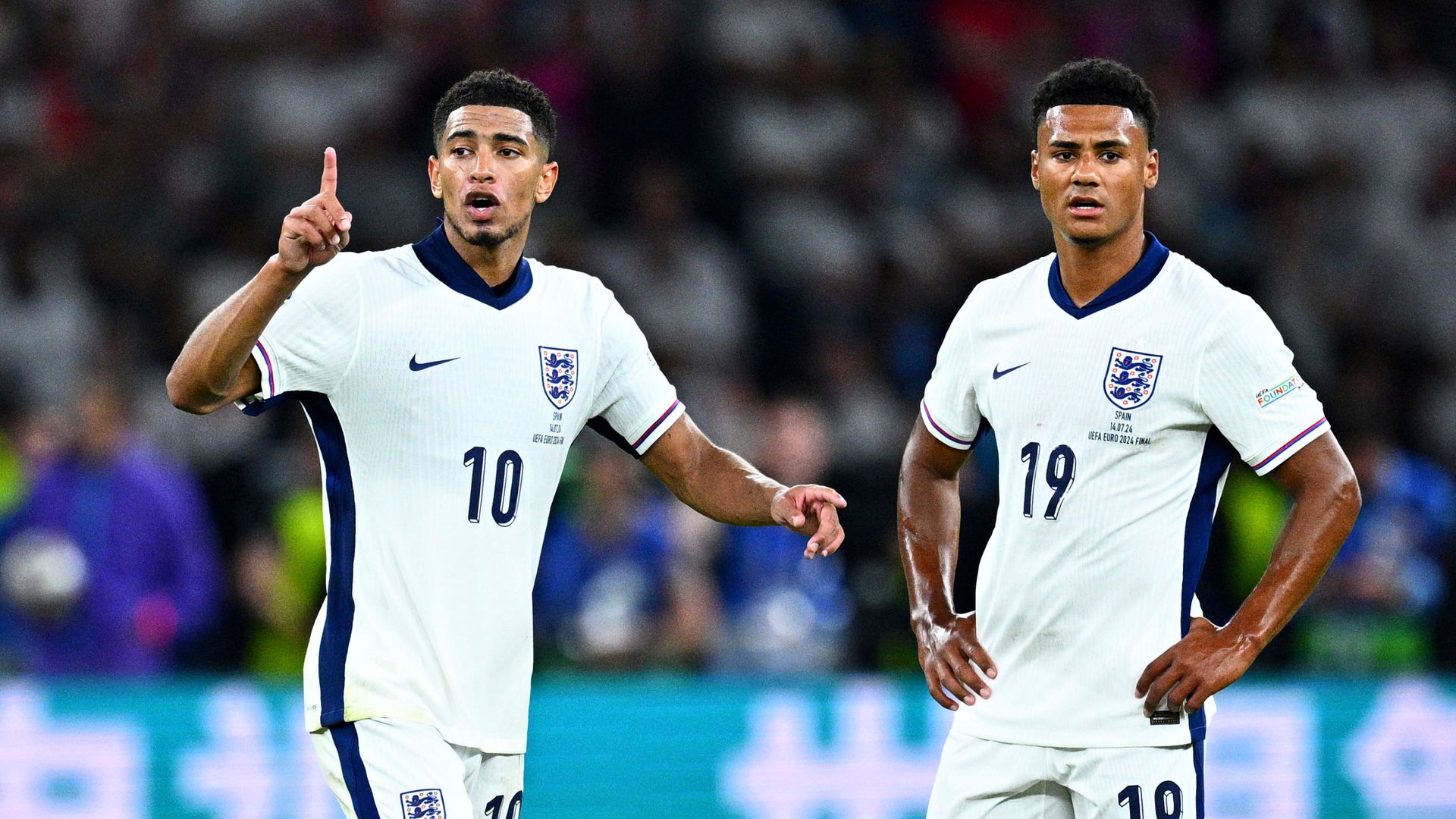 HAVE YOUR SAY: Kane injured, so who starts up front for England?