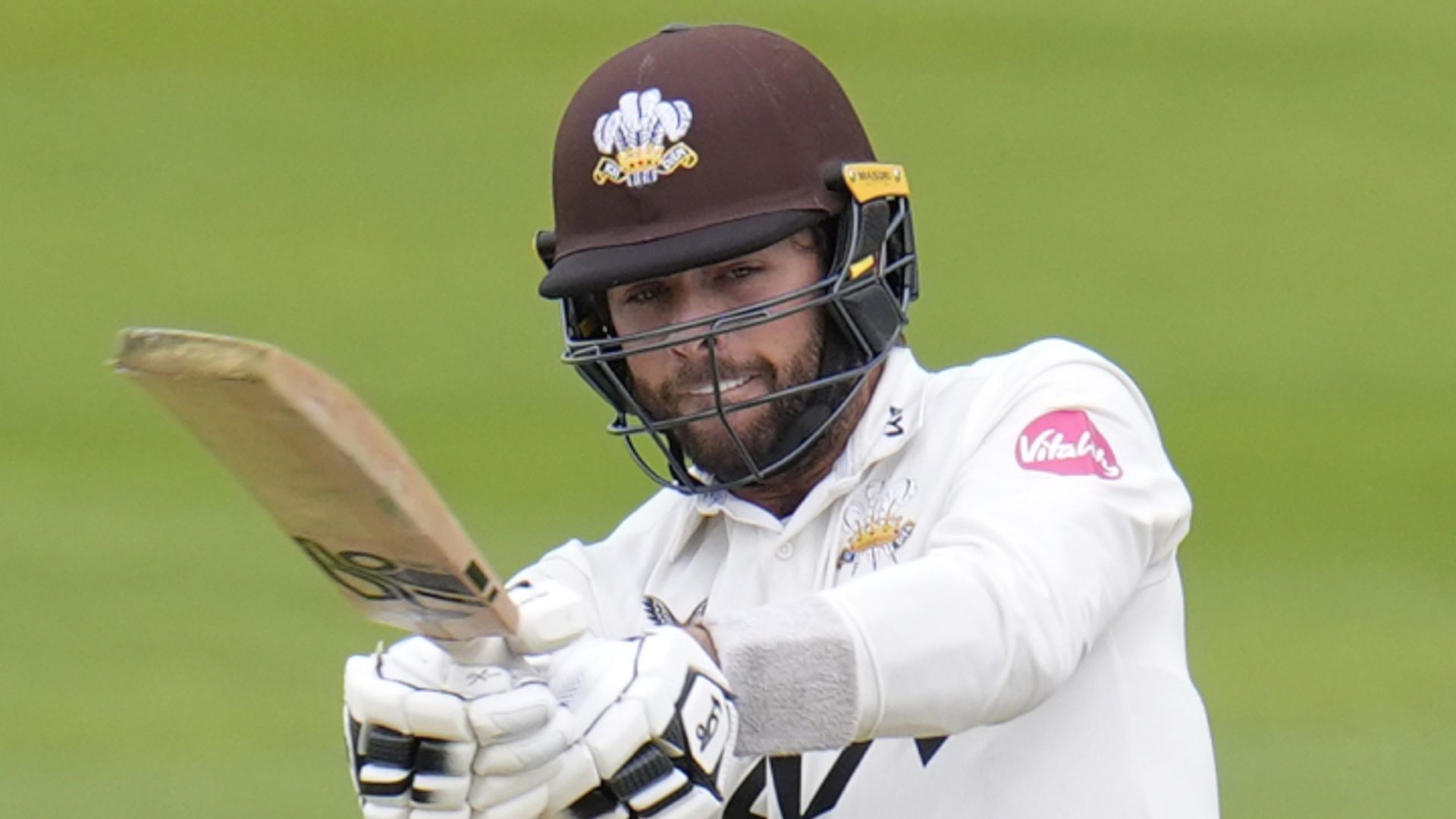Foakes and Robinson miss out as England central contracts awarded