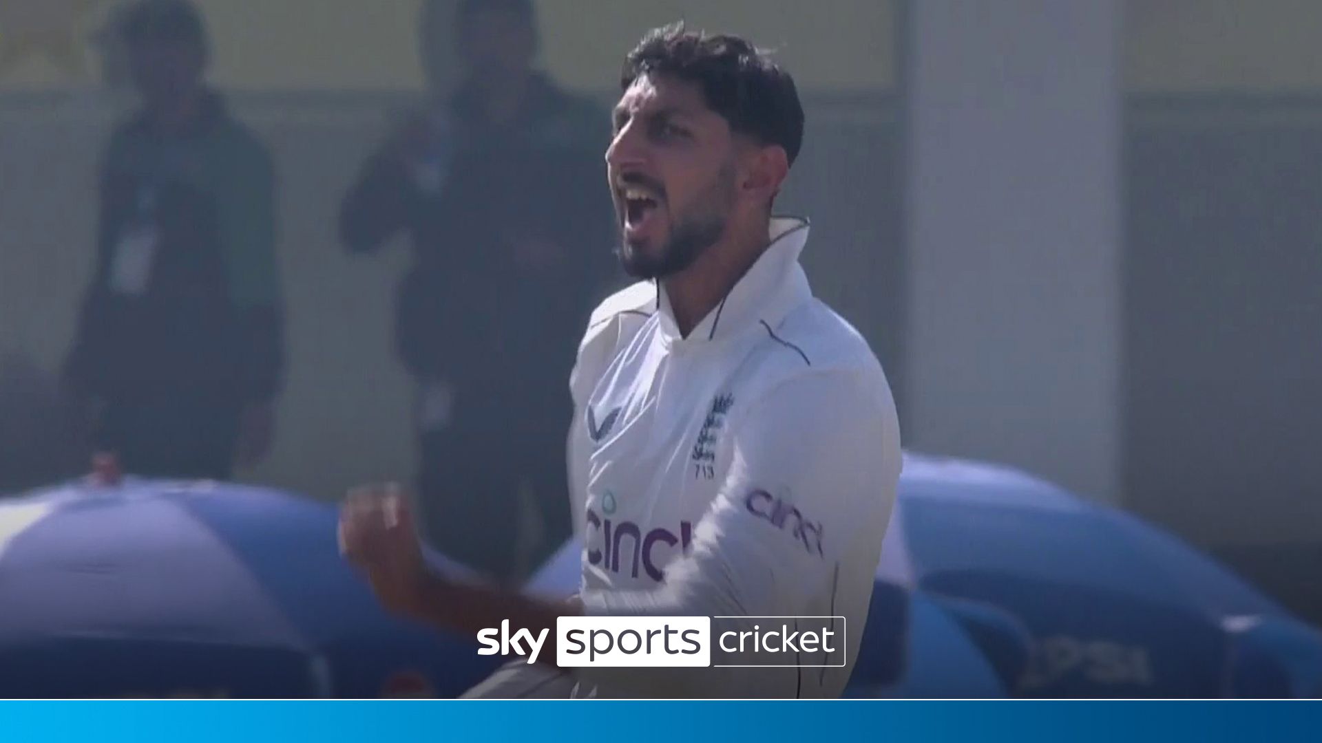 'Sharp work from Pope' | England take early wicket on day two!