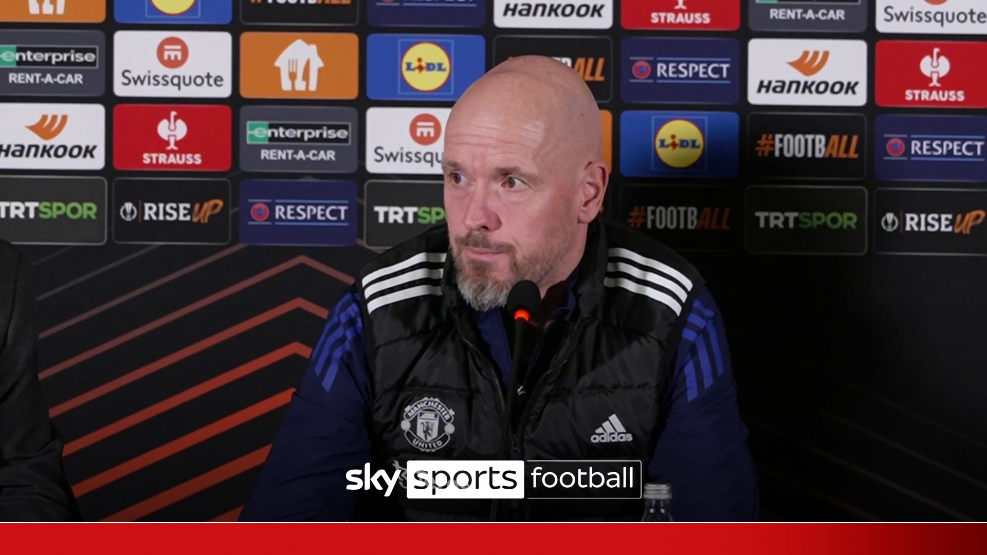 Ten Hag responds to Mourinho Man Utd comments | 'We've both won lots of trophies'