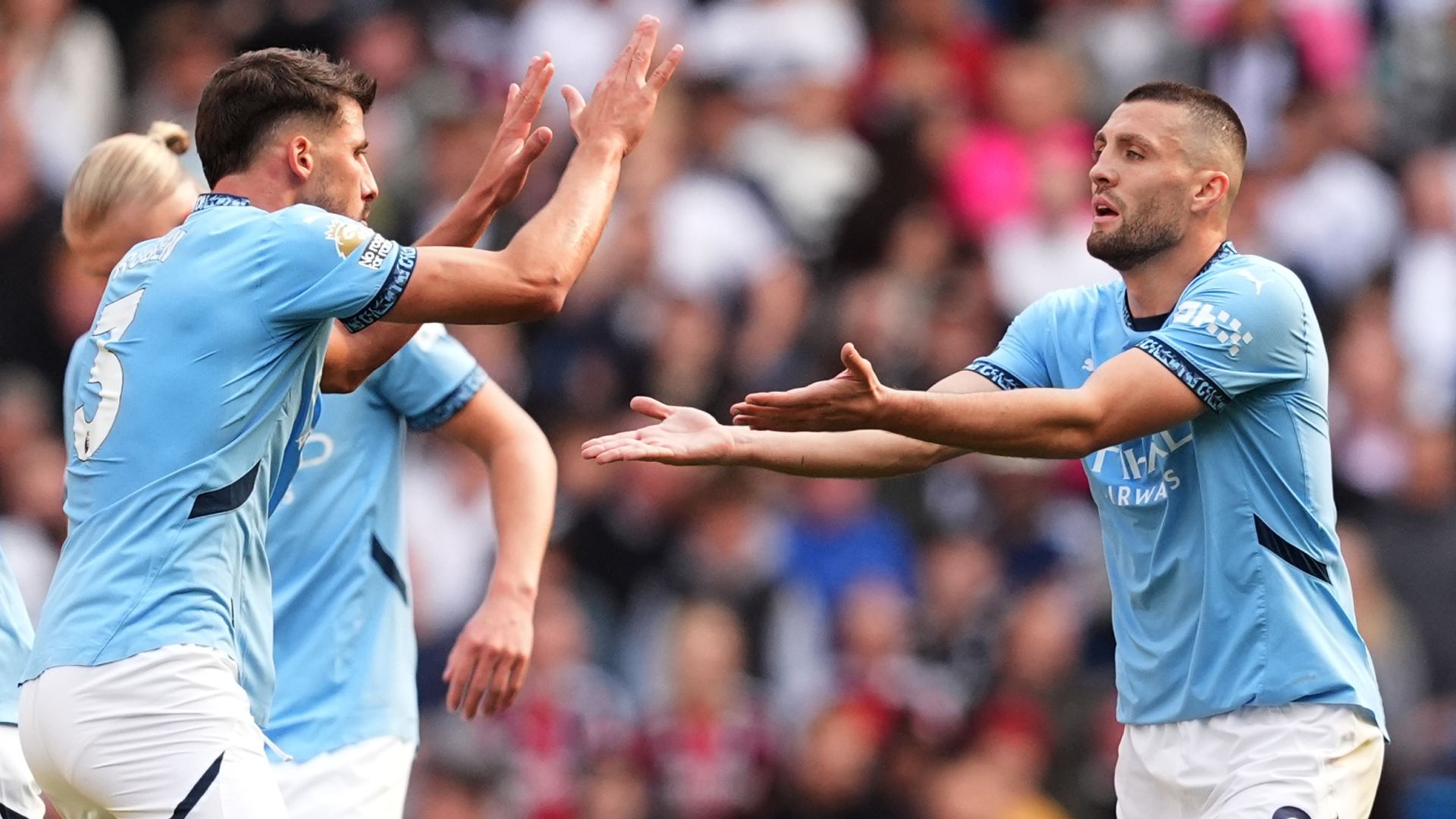 Kovacic levels for Man City after lovely Pereira opener LIVE!