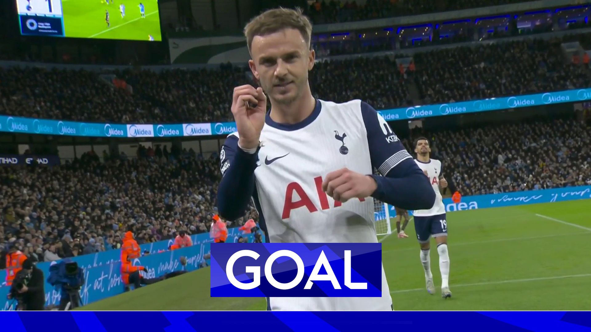 'Where has that come from?!' | Maddison gives Spurs early lead at City