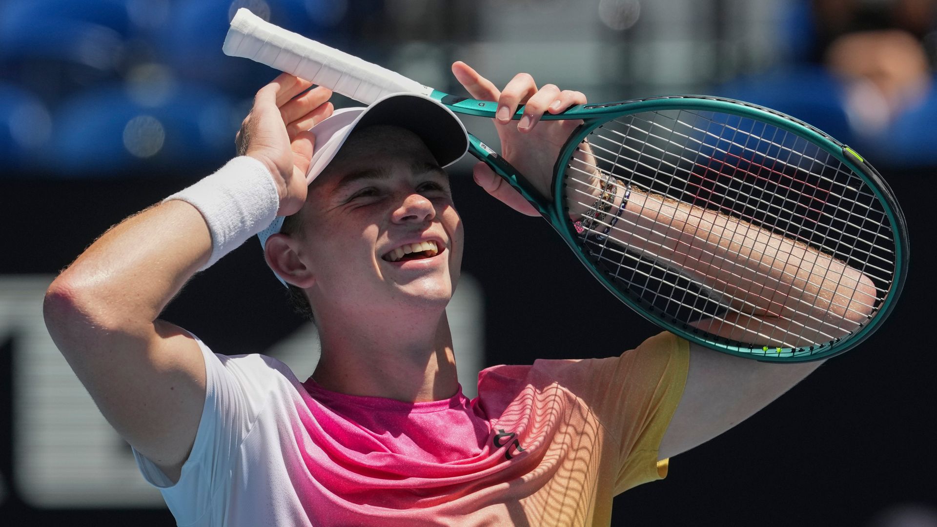 Is Henry Bernet the next Federer? Remember the name after Australian Open win