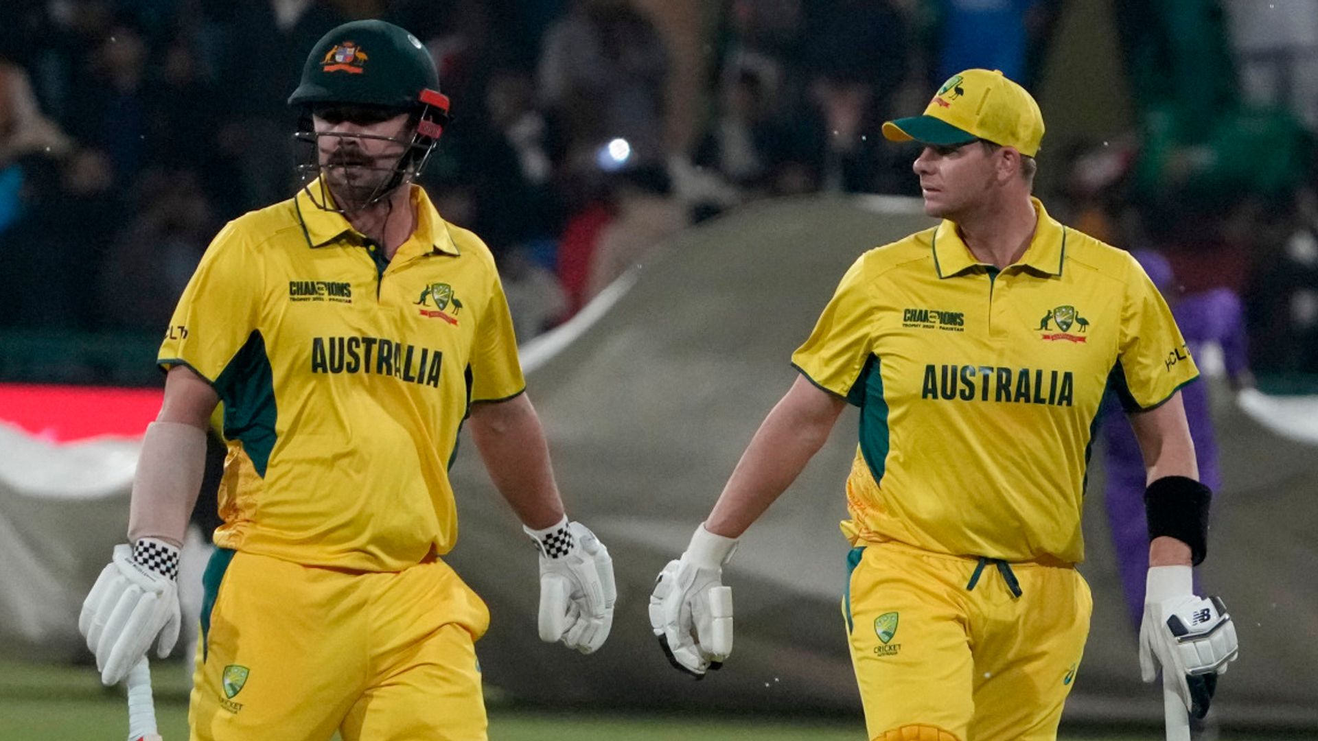 Australia swerve run out controversy as Champions Trophy semi-final spot sealed