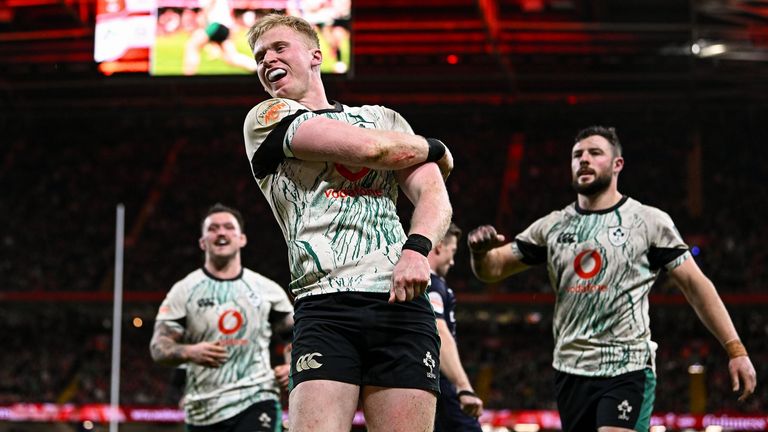 Jamie Osborne scored one of two Ireland tries as they fought from eight points behind to win in Wales despite Garry Ringrose being shown a 20-minute red card