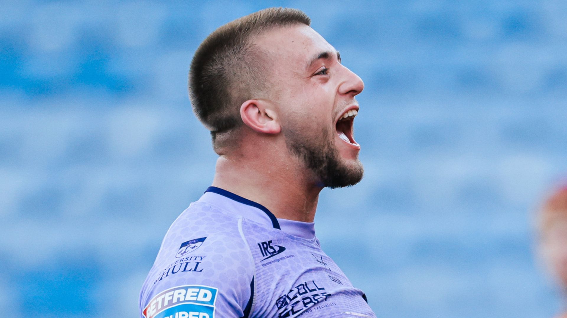 Lewis hat-trick as Hull KR thrash Huddersfield; Wigan wallop Salford