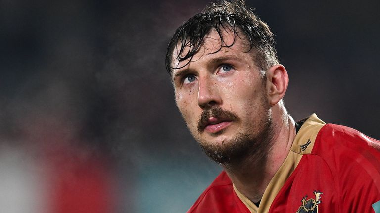 Thomas Ahern stood out for Munster with his display on the night, scoring an early second half try to bring the hosts back into it