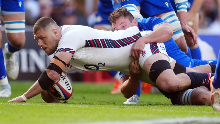 England No. 8 Tom Willis forced his way to try to open the hosts