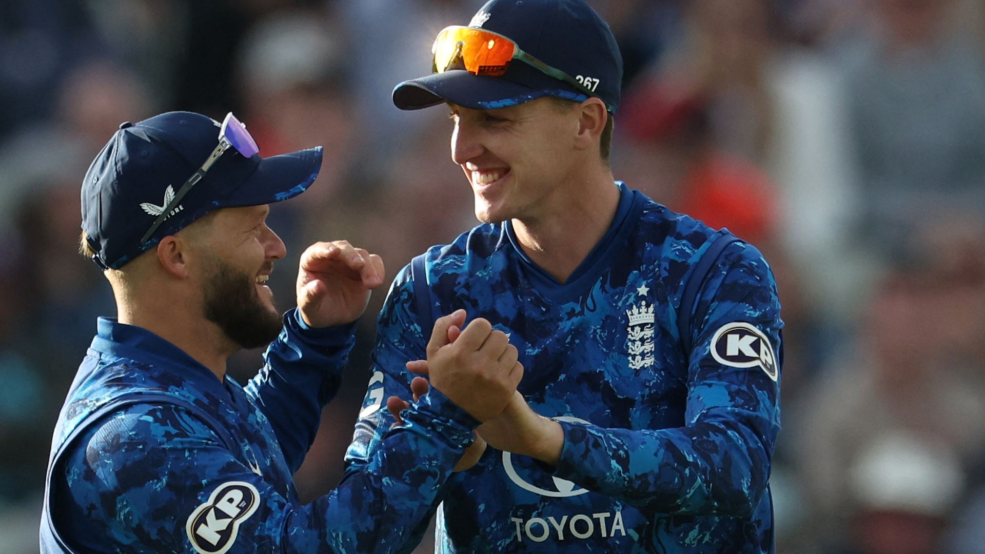 Brook enjoys 'phenomenal' start as Bethell earns plaudits