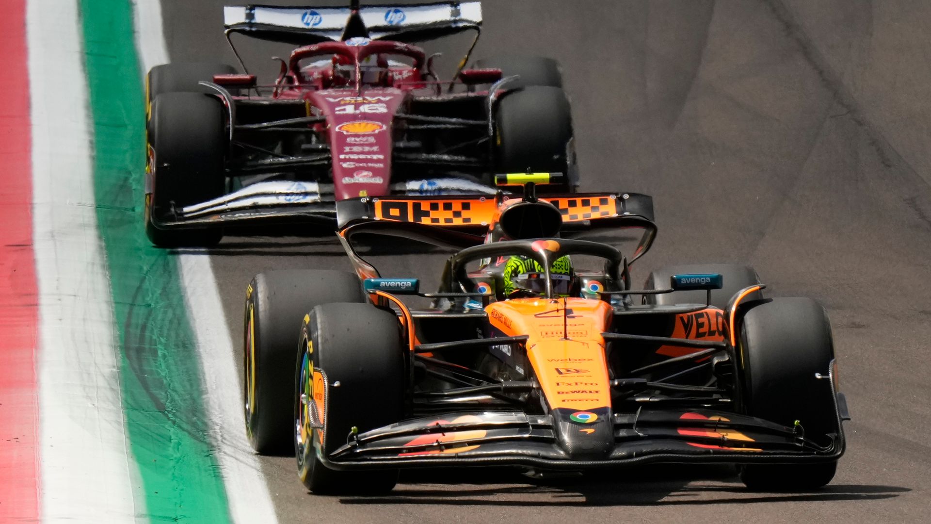 Norris turns tables on Piastri to set up crucial Imola pole bid