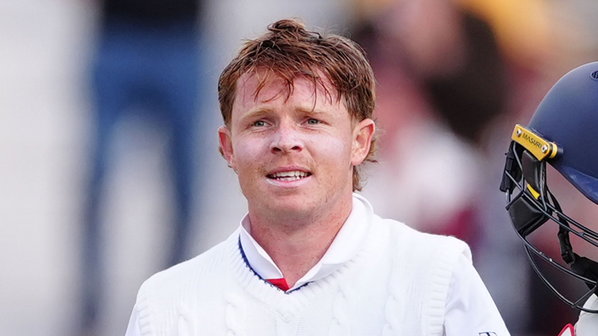 Stokes backs 'under spotlight' Pope after Zimbabwe century