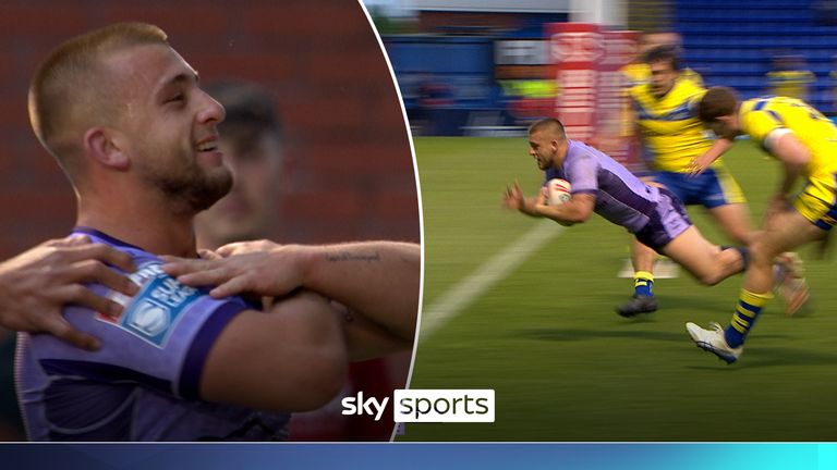 Mikey Lewis extended the Hull KR lead just before half-time