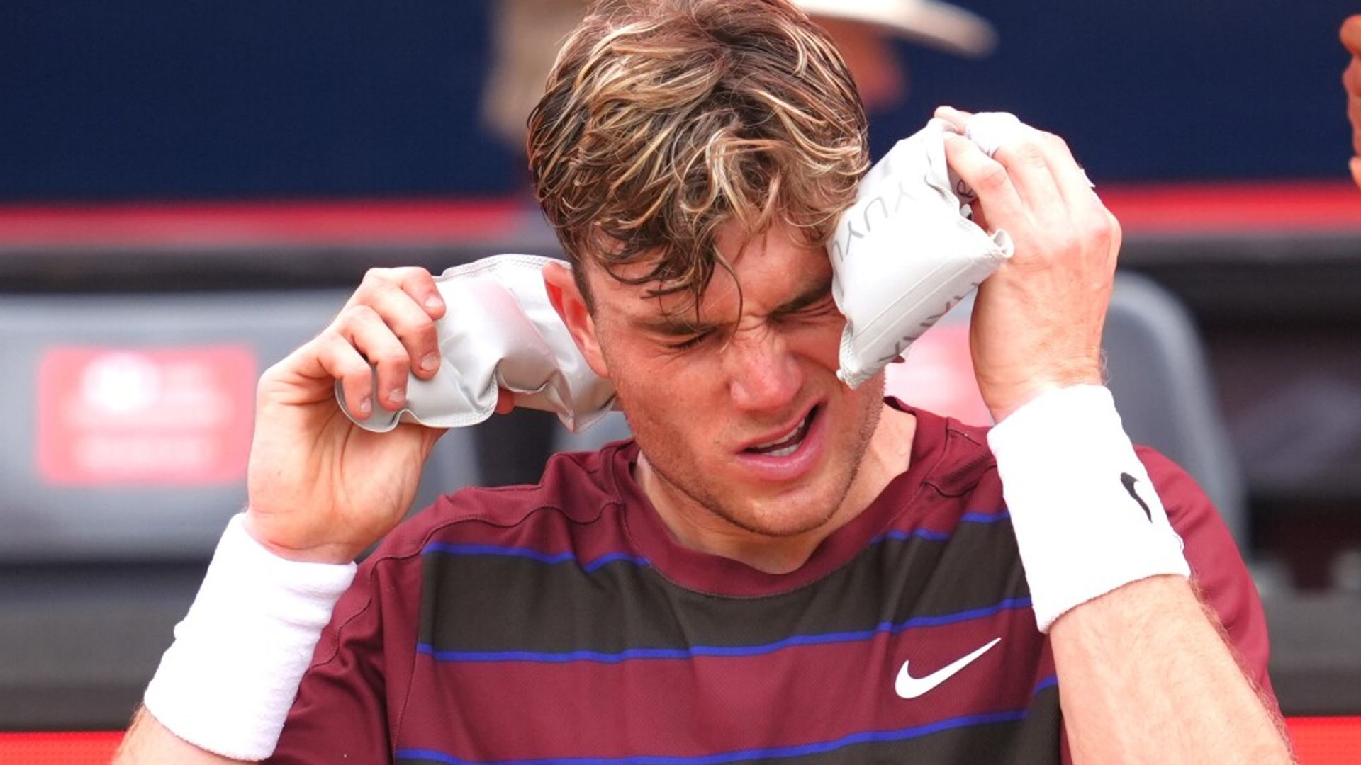 Draper reveals tonsillitis struggles after slumping to semi-final loss at Queen's