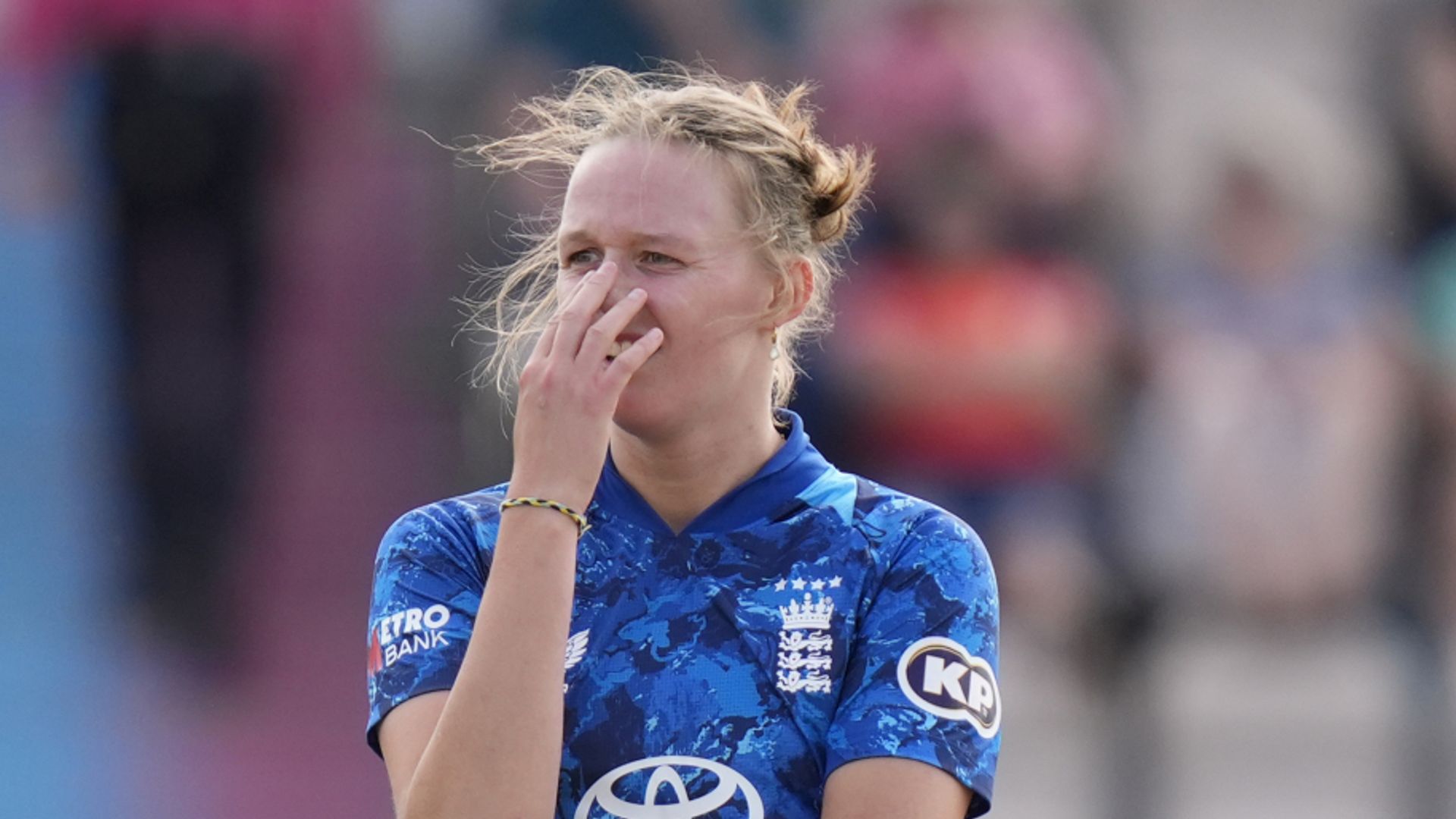 England bowl first in ODI series decider versus India LIVE!