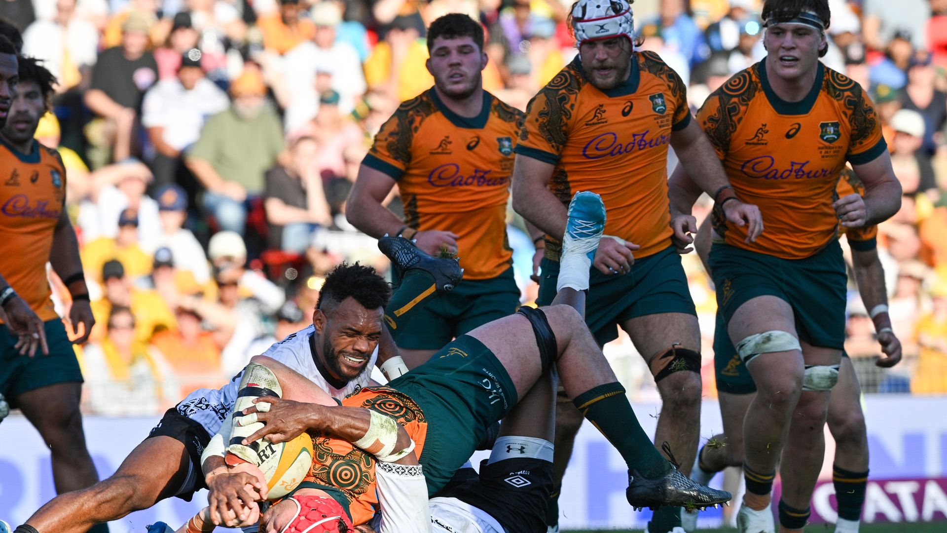Wilson's late try saves Australia in dramatic win over Fiji