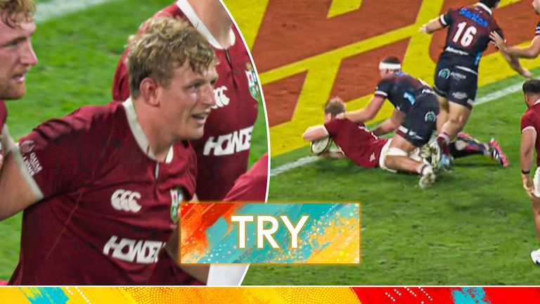 Jac Morgan grabbed the Lions' fifth try against the Reds