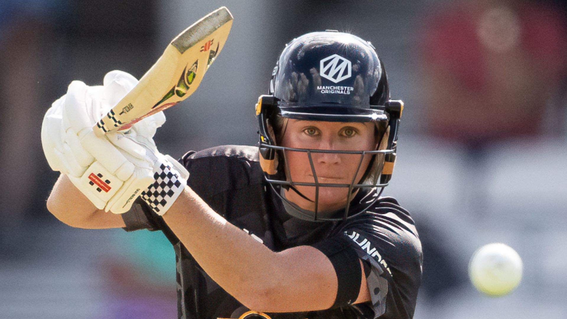 Originals edge Invincibles in Hundred nail-biter to secure first win
