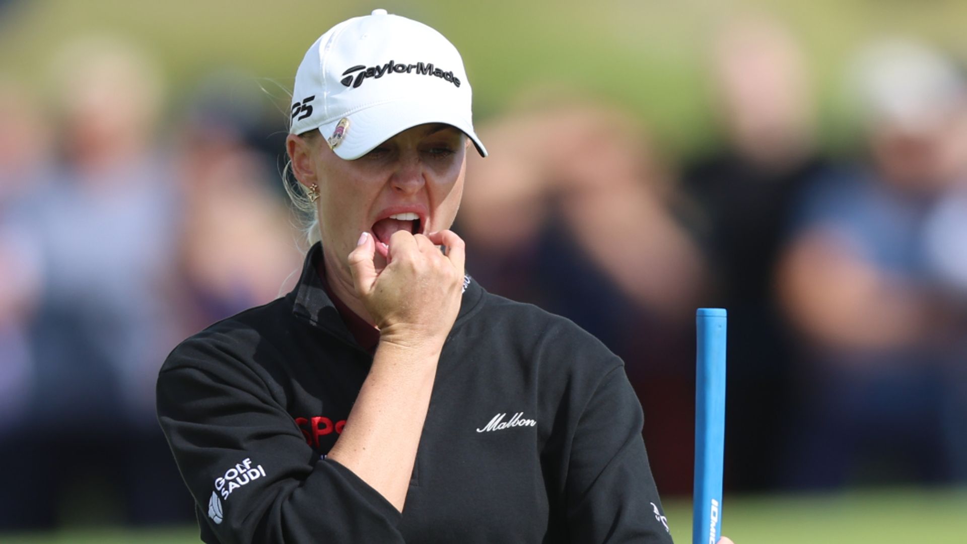 Hull out of Ladies European Tour event after falling over curb in car park