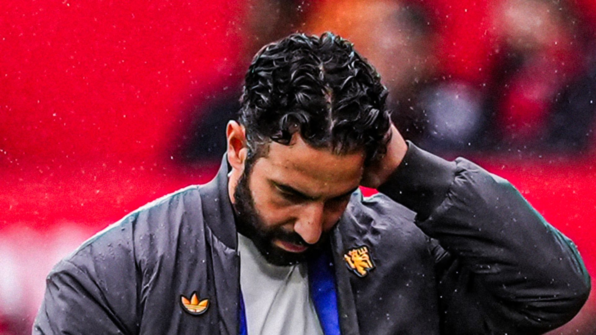 To look or not to look? How did Amorim react during Bruno pen?