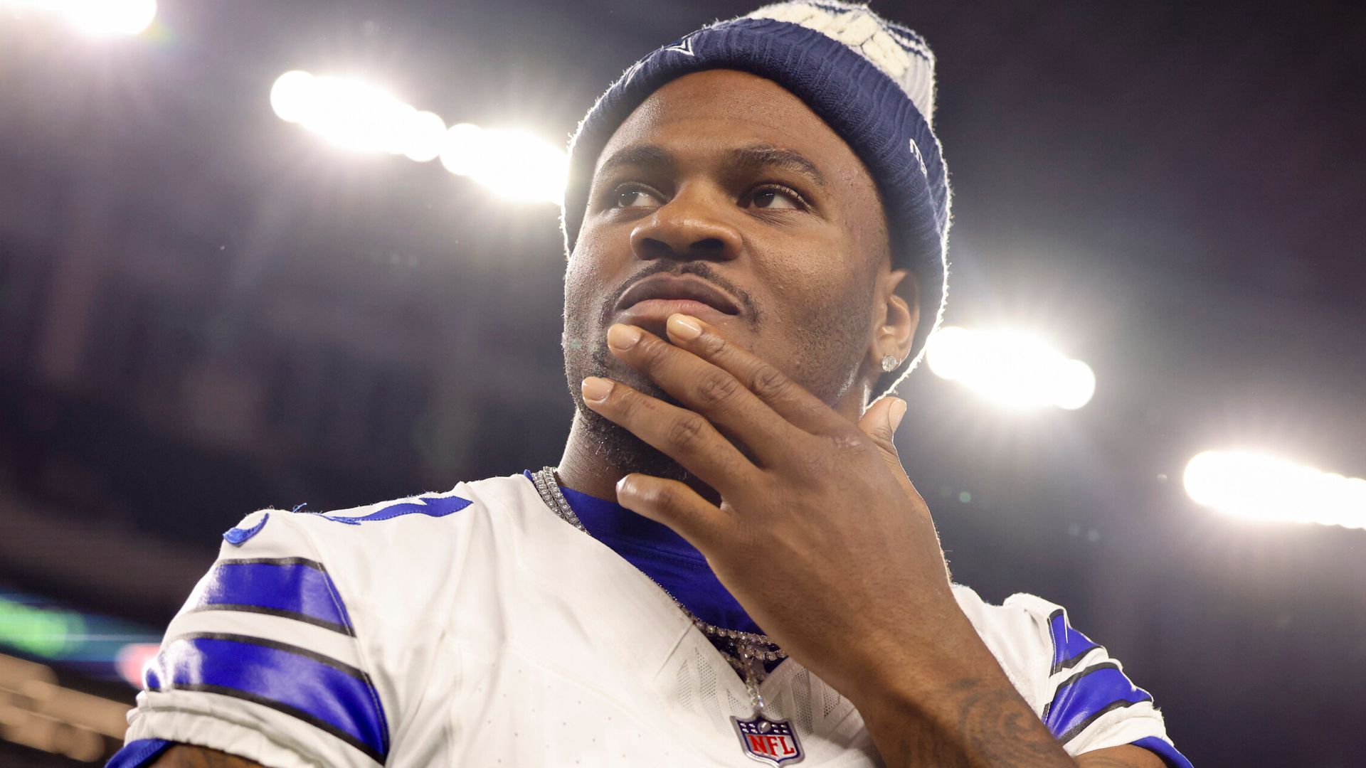 Cowboys star Parsons joins Packers in blockbuster trade