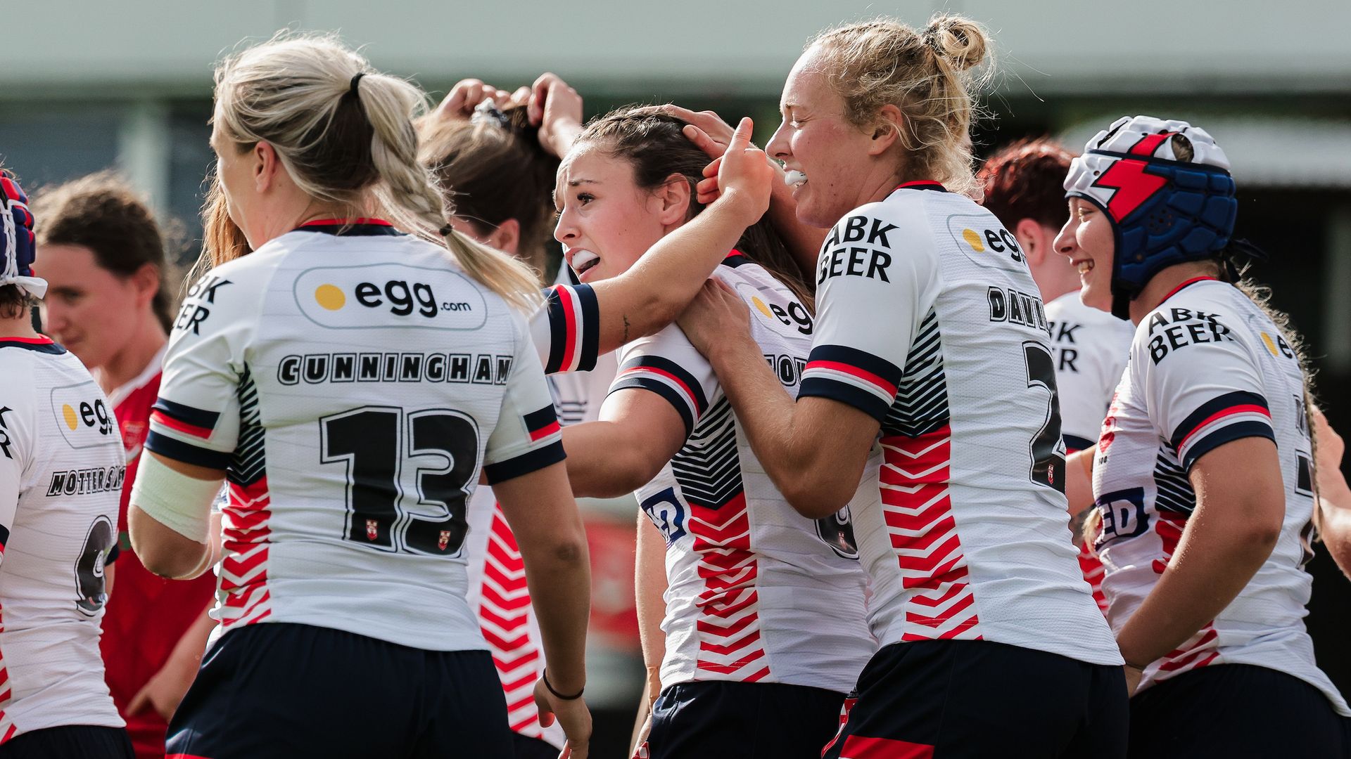 England roar to sixth consecutive victory over Wales