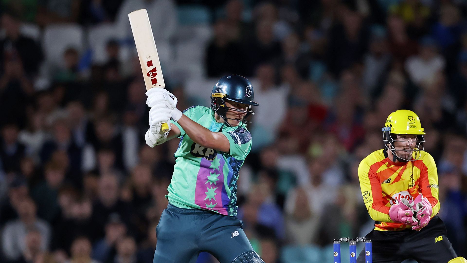 Curran and Cox drive Invincibles to crucial win over Rockets