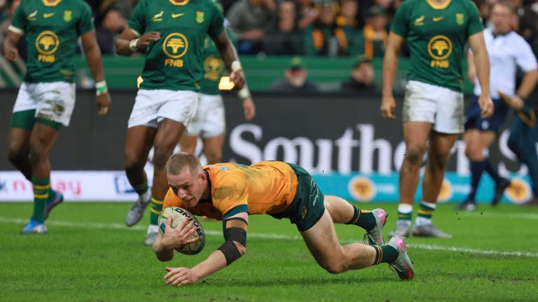 Makss Jorgensens pārcēla Wallabies uz Springboks attālumā pieskarties