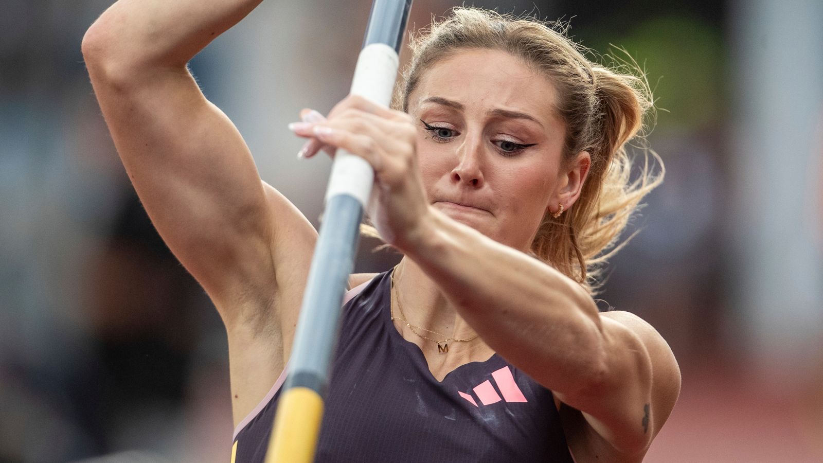 'Quite stressful': How a GB pole vaulter transports poles across world to Tokyo
